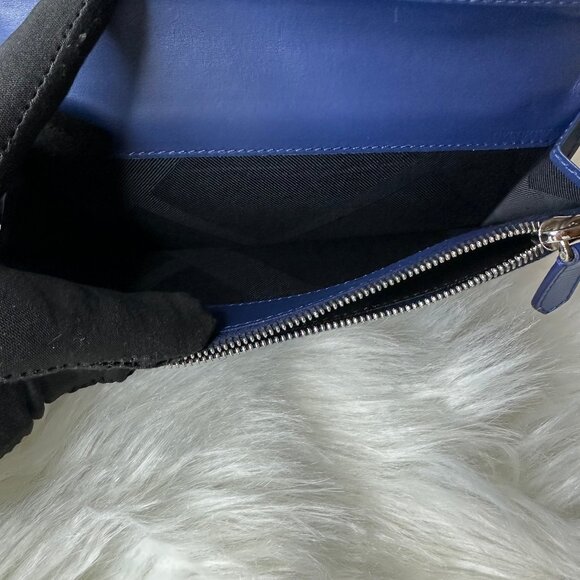 Authentic Burberry London Check Leather Continental Wallet - Picture 10 of 15